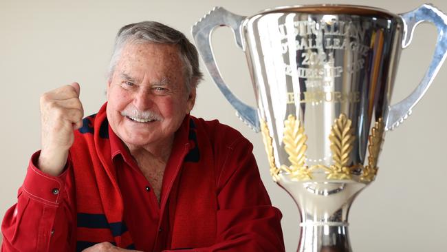 Barassi dreams of back-to-back for beloved Dees