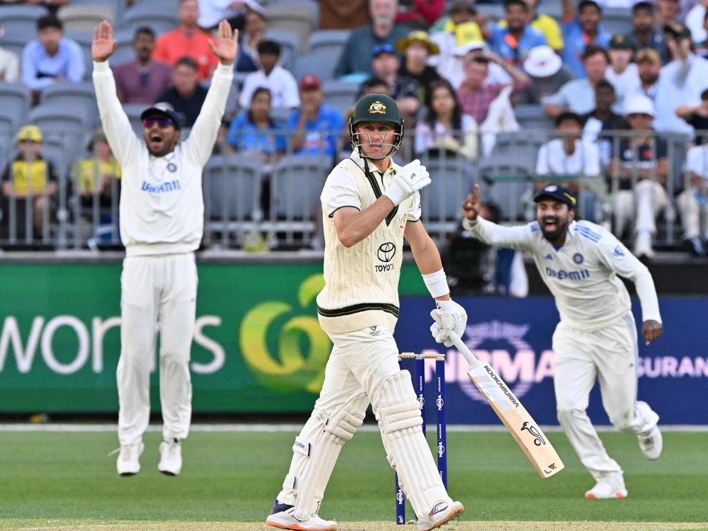 Marnus Labuschagne faced 52 balls for just 2 runs, Aussies now 6/47. (Photo by SAEED KHAN/AFP)