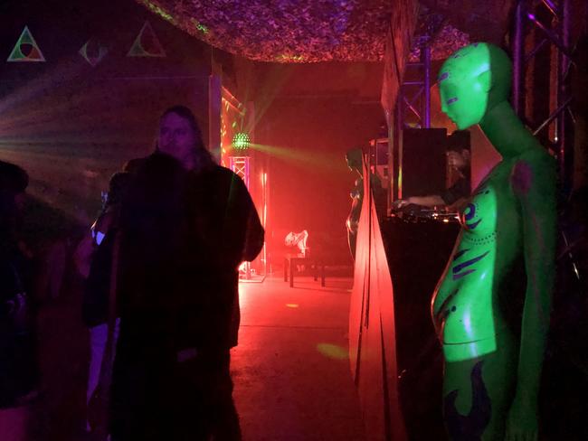 A Sydney criminal lawyers says people are fed-up with Sydney’s night-life culture and turning to the underground scene instead.