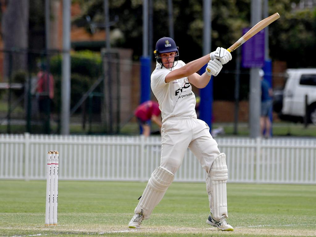 Ipswich batsman Angus Lovell University v Ipswich in the Sci-Fleet first grade competition. Saturday October 1, 2022. Picture, John Gass