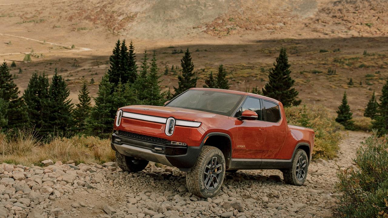 Rivian has started deliveries of its R1T electric ute in the US.