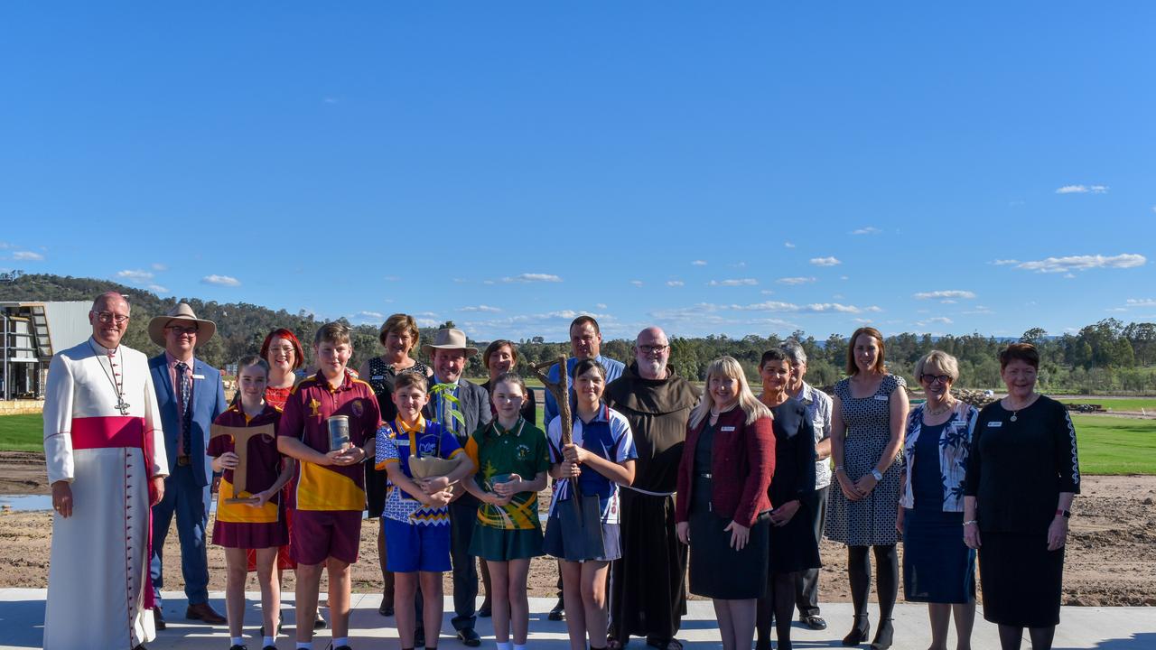 Sophia College community with Reverend Ken Howell (left) and Ms Pam Betts (right)