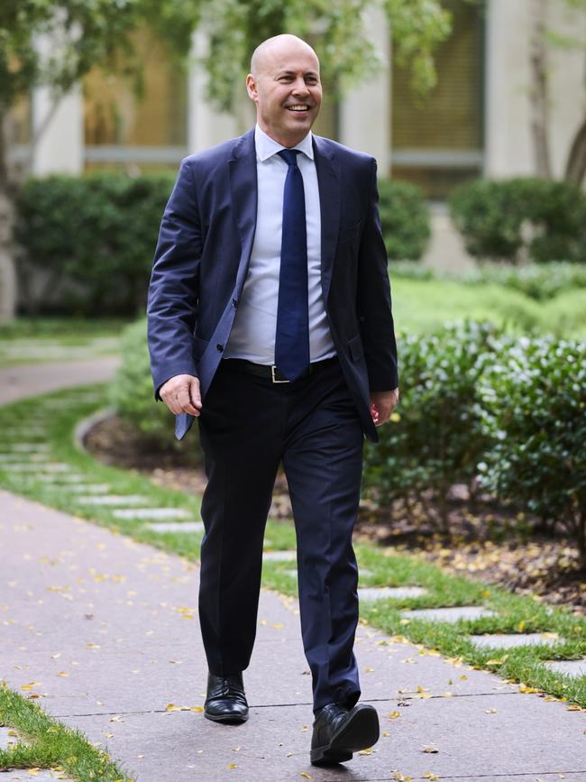 Treasurer Josh Frydenberg prepares to deliver the 2022 federal budget. Photo: Rohan Thomson