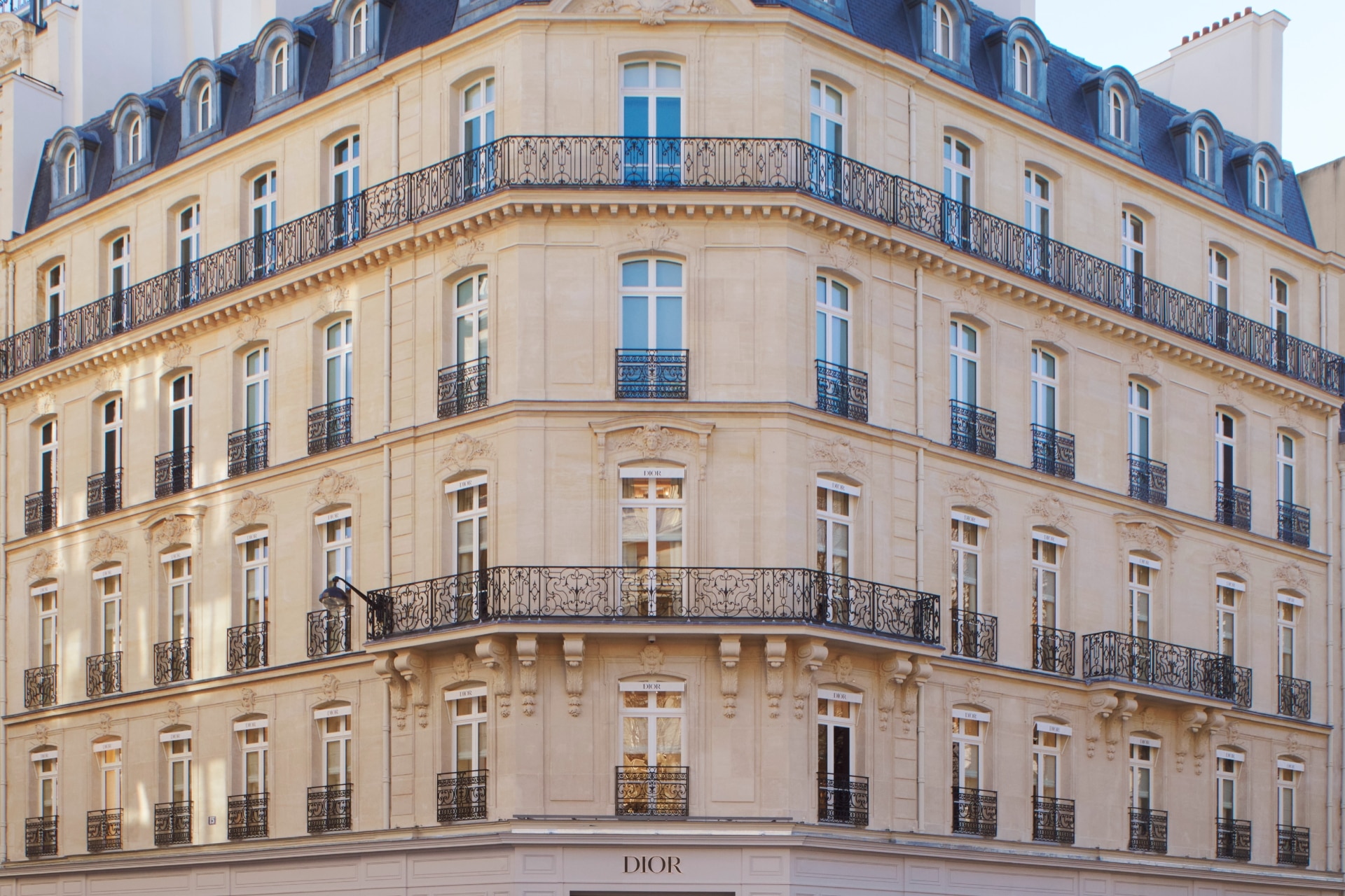 Construção De Christian Dior, Maison Na Avenida Montaigne 30 Em