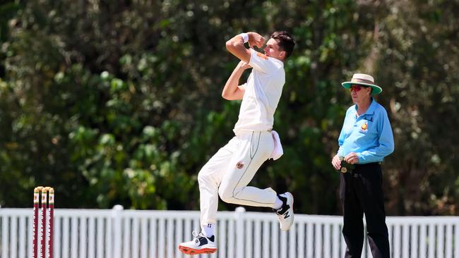 Action from the club cricket game between Redlands Tigers and Wynnum-Manly. Photo:Tertius Pickard