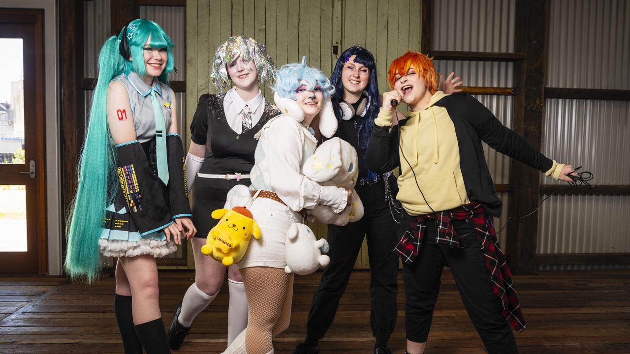 Anime characters (from left) Erin McNaughton as Hatsune Miku, Abbey McCarthy as Diamond, Felix Holley as Cinnamoroll, Reese Drury as Shiraishi An and Xeek Willson as Akito Shinonome at Comic-Geddon at The Goods Shed, Sunday, June 25, 2023. Picture: Kevin Farmer