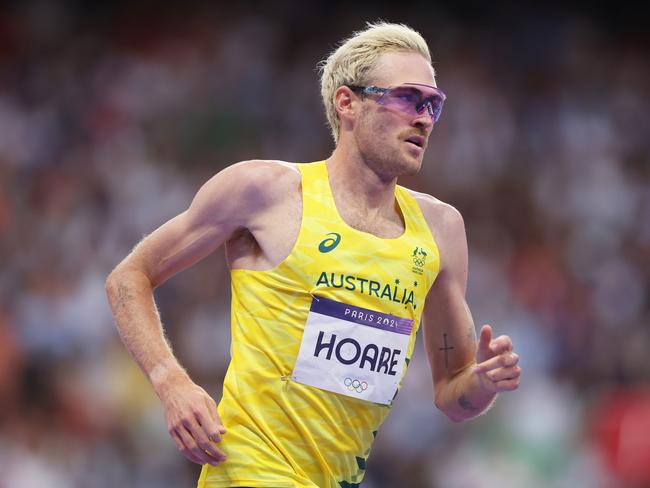 PARIS, FRANCE - AUGUST 03: Oliver Hoare of Team Australia competes during the Men's 1500m Repechage Round on day eight of the Olympic Games Paris 2024 at Stade de France on August 03, 2024 in Paris, France. (Photo by Alex Pantling/Getty Images)