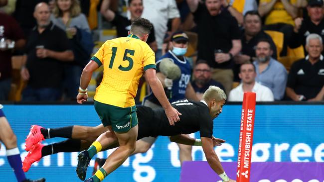 Rieko Ioane scores try during the 2020 Tri-Nations match between the Wallabies and All Blacks at Suncorp Stadium. Picture: Getty Images