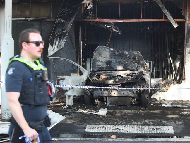 MELBOURNE, AUSTRALIA. NewsWire Photos. JANUARY 12, 2024. For the second time in two days a tobacco shop in Altona has been fire bombed. This time using a car to ram the front door.  Picture: NCA NewsWire/ David Crosling