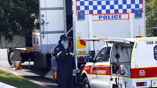 Police have set up a crime scene. Picture: Tertius Pickard