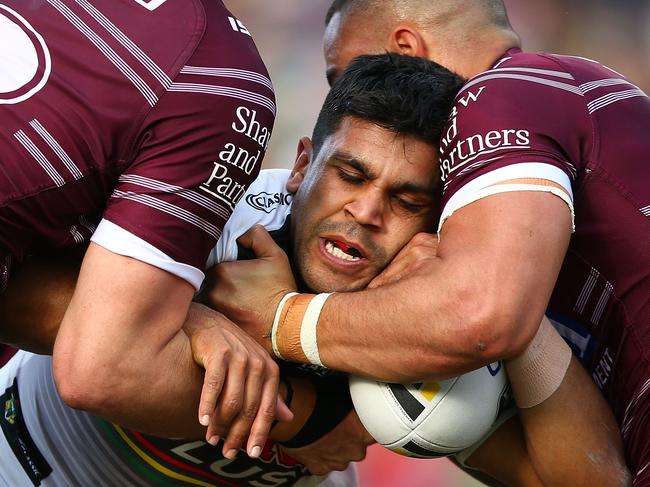 SYDNEY, AUSTRALIA - JULY 28:  Tyrone Peachey of the Panthers is tackled during the round 20 NRL match between the Manly Sea Eagles and the Penrith Panthers at Lottoland on July 28, 2018 in Sydney, Australia.  (Photo by Matt Blyth/Getty Images)