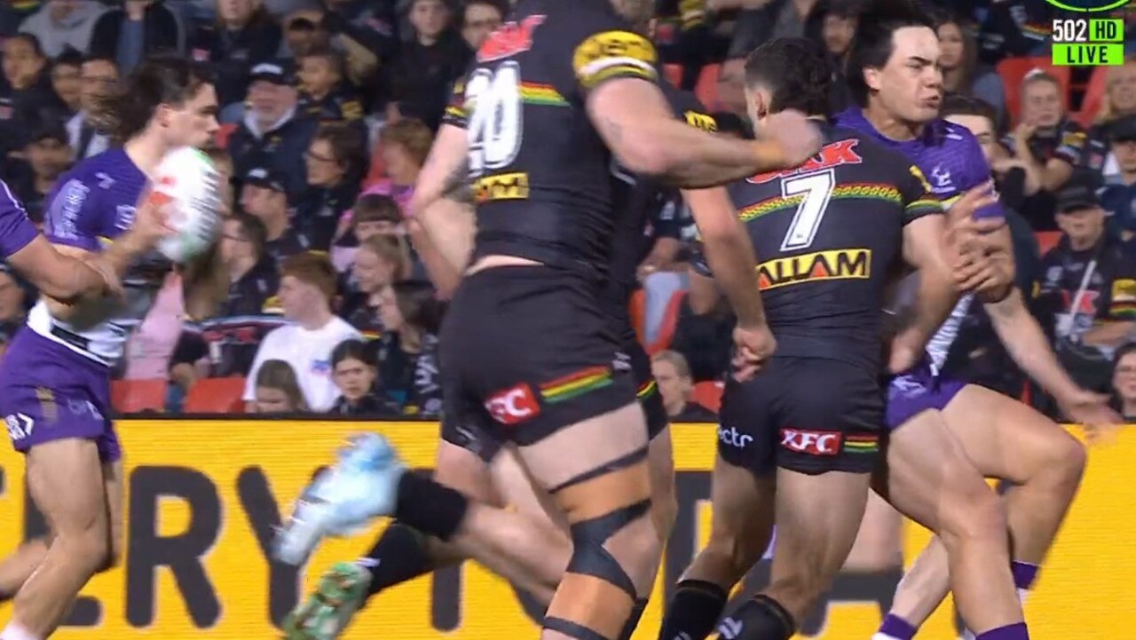 Howarth hit Cleary on the outside shoulder. Photo: Fox Sports