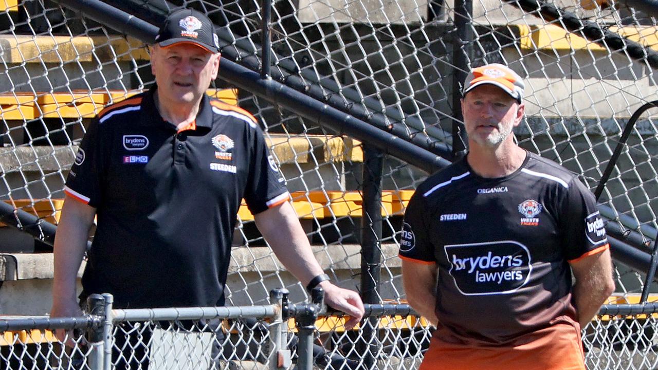 DAILY TELEGRAPH - 18 NOVEMBER, 2021. Wests Tigers hold a closed training session at Leichardt Oval with the full squad back for their first full training run together. Head of Football Tim Sheens (L) and coach Michael Maguire (R) watch the squad train. Picture: Toby Zerna