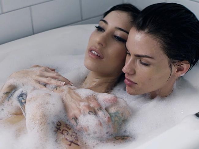 It features one of the Veronicas duo, Jess with girlfriend Ruby.