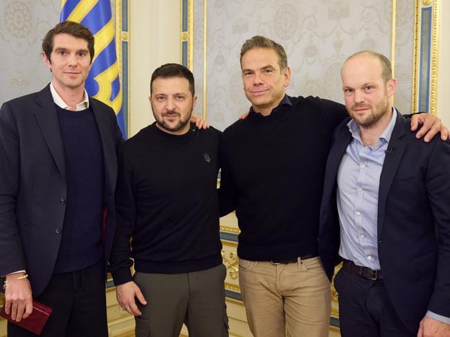 News Corp chairman Lachlan Murdoch with Ukrainian President Zelenskyy and Fox News journalist Benjamin Hall (left), and Sun reporter Jerome Starkey (right). Picture: Office of the Ukrainian President