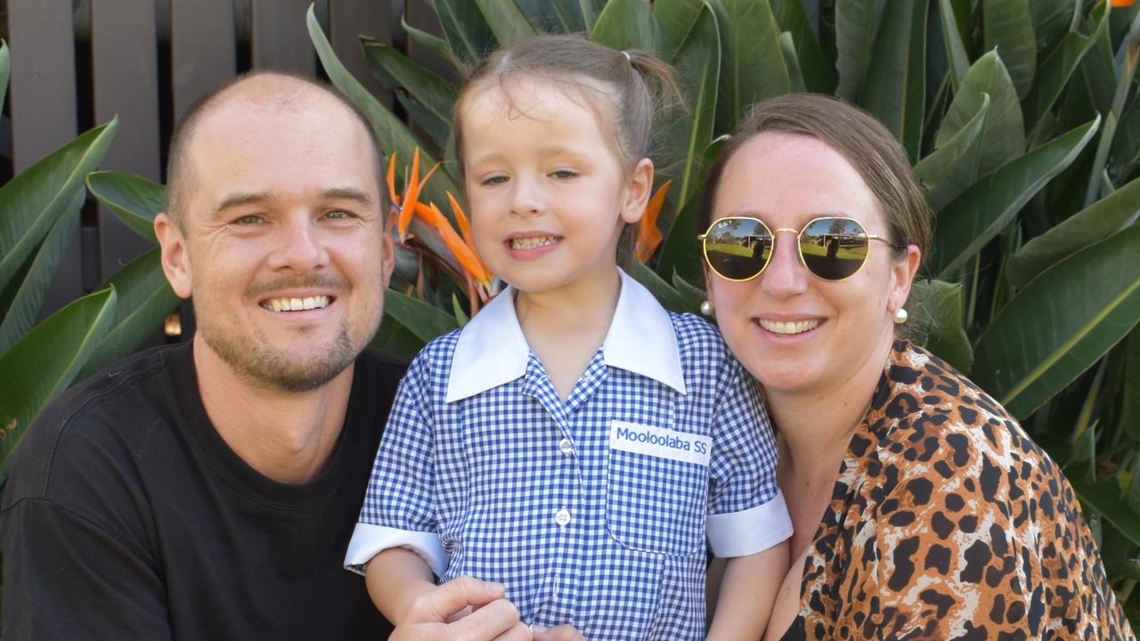 Families and students celebrate the first day of prep at Mooloolaba State School. Picture: Eddie Franklin