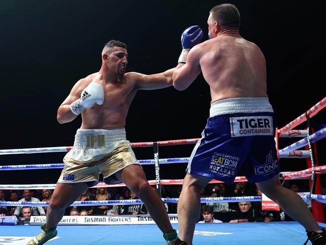 Huni and Gallen fight for the Australian heavyweight title in 2021. Picture: Cameron Spencer/Getty Images