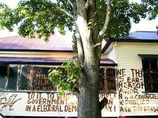 The Pig house in Godsall street. Terry Hendicott had a four-year battle with Toowoomba City Council. 01 December 2003. Chronicle Archives. Picture: Kevin Farmer