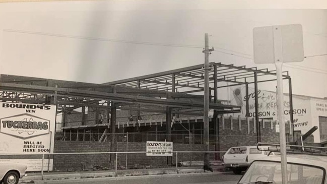 The Boundy’s IGA on Keilor Rd during construction in the 1970s.