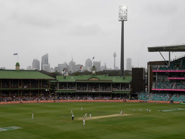 A general view of play on day 4 of the third Test Match between Australia and New Zealand at the SCG in Sydney, Monday, January 6, 2020. (AAP Image/Dan Himbrechts) NO ARCHIVING, EDITORIAL USE ONLY, IMAGES TO BE USED FOR NEWS REPORTING PURPOSES ONLY, NO COMMERCIAL USE WHATSOEVER, NO USE IN BOOKS WITHOUT PRIOR WRITTEN CONSENT FROM AAP