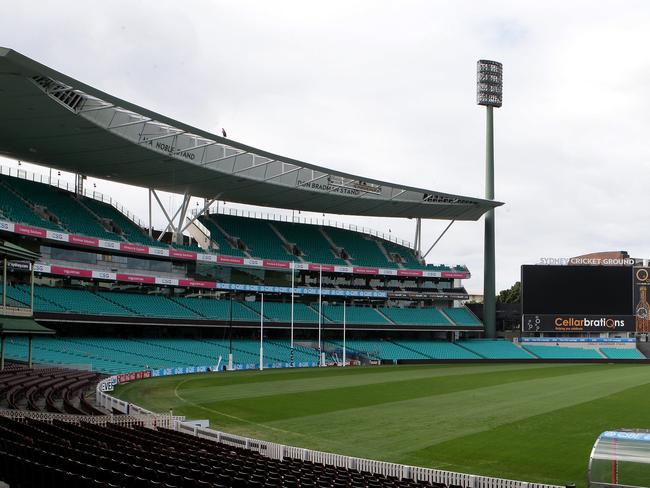 Josh Bell one of the workers who's job is getting high working 40 metres up on the Don Bradman Stand and M A Noble Stand at the SCG. Inov8access.com (contact Chris Cooper 0402 402 685 ) no relation. Pic Stephen Cooper