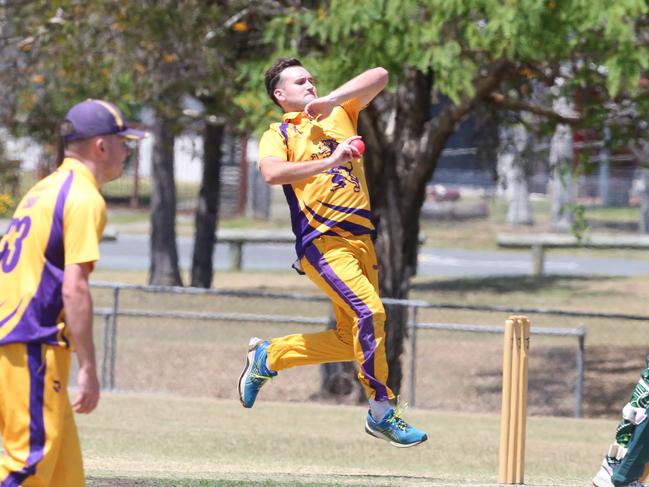 Palm Beach bowler Finn Lonnberg had a strong start to the year with the ball. Picture by Richard Gosling