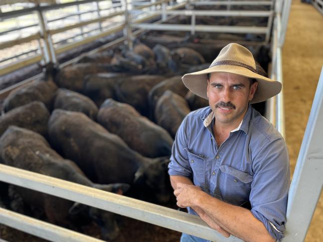 Mark Merceica from Mansfield sold Angus steer weaners to 450c/kg at the Wodonga store sale.