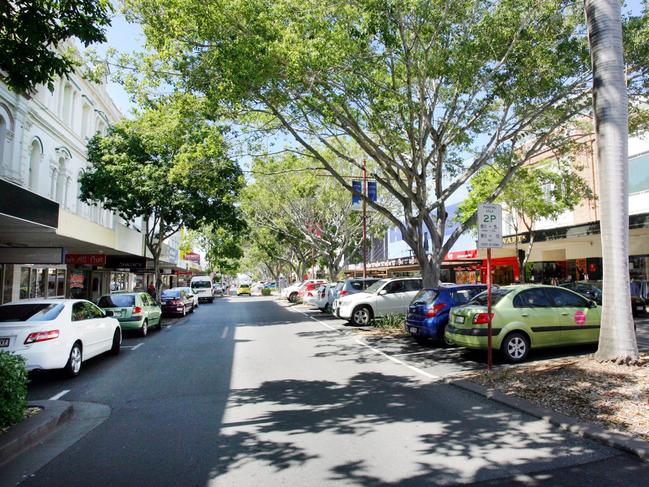 Shaded treas decorate the East Street Mall, Rockhampton.Photo Tamara MacKenzie / The Morning Bulletin