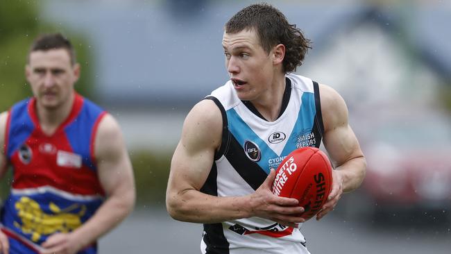 Luke Paton in action for Cygnet in last year’s SFL grand final. Picture: Zak Simmonds