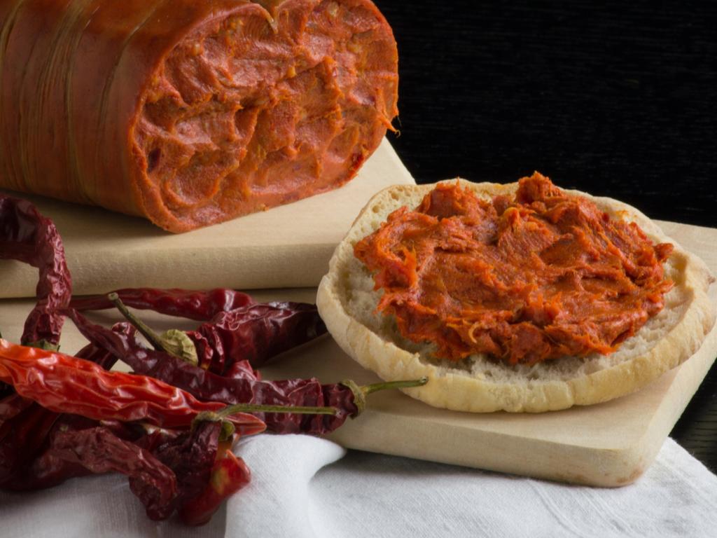 Nduja: all about the most famous salami from Calabria