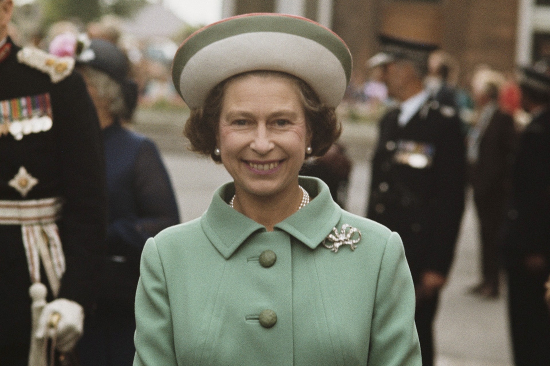 Королева Елизавета 1977