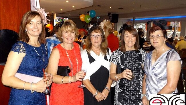 Nightlife at the Eyre Hotel, Whyalla in 2015