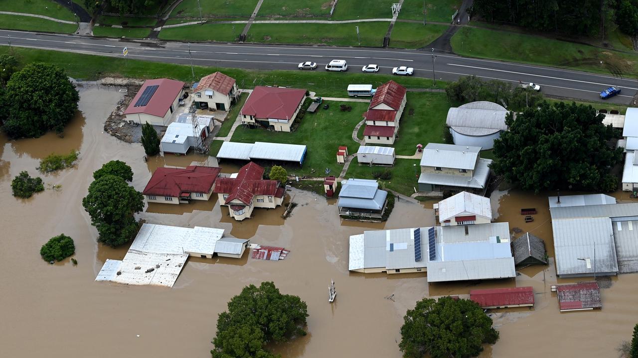 Floodwaters surround the town of Gympie on February 27, 2022. Photo: Bradley Kanaris/Getty Images