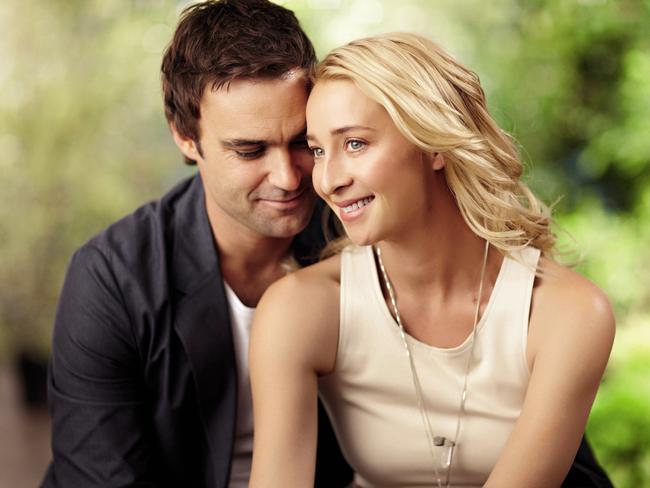 Le Nevez with his <i>Offspring </i>co-star Asher Keddie.