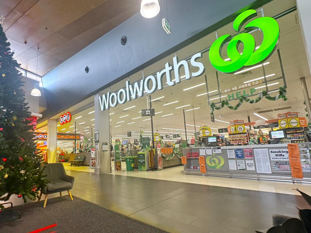 Woolworths may have different operating hours over the Christmas period. Picture: NewsWire