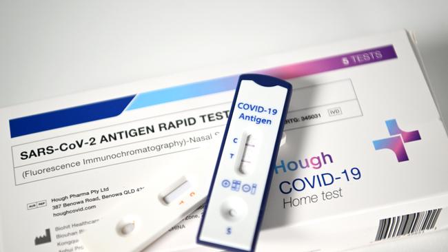 People will still be encouraged to test themselves with a rapid antigen test if they have symptoms of Covid-19, as changes to the PCR process take place. Picture: NCA NewsWire / Dan Peled