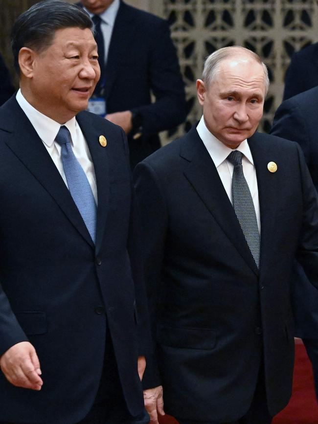 Vladimir Putin and Xi Jinping