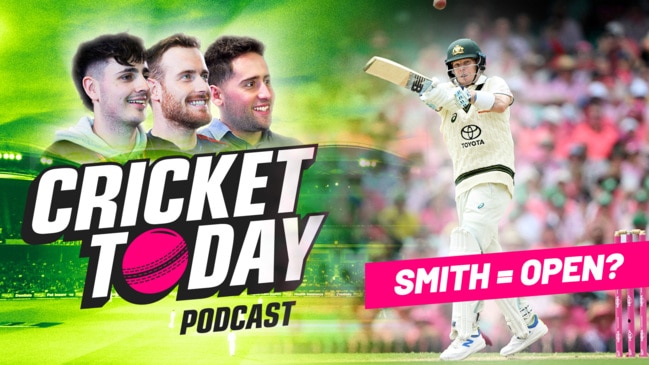 Should Steve Smith OPEN the batting? + Heat win a thriller & Thunder vs Scorchers BBL Preview!