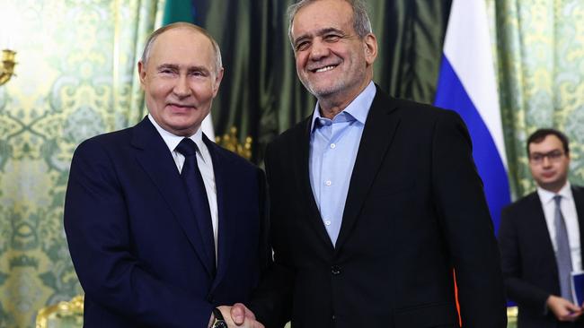 Russian President Vladimir Putin and Iranian President Masoud Pezeshkian. Picture: Evgenia Novozhenina / POOL / AFP