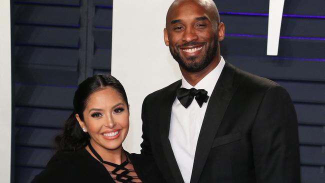 Kobe Bryant and wife Vanessa Bryant attend the 2019 Vanity Fair Oscar Party. Photo by Jean-Baptiste LACROIX / AFP.