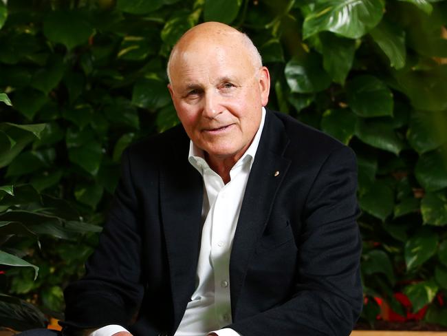 Businessman and environmental activist Geoff Cousins AM has been elected to succeed Professor Ian Lowe as President of the Australian Conservation Foundation.