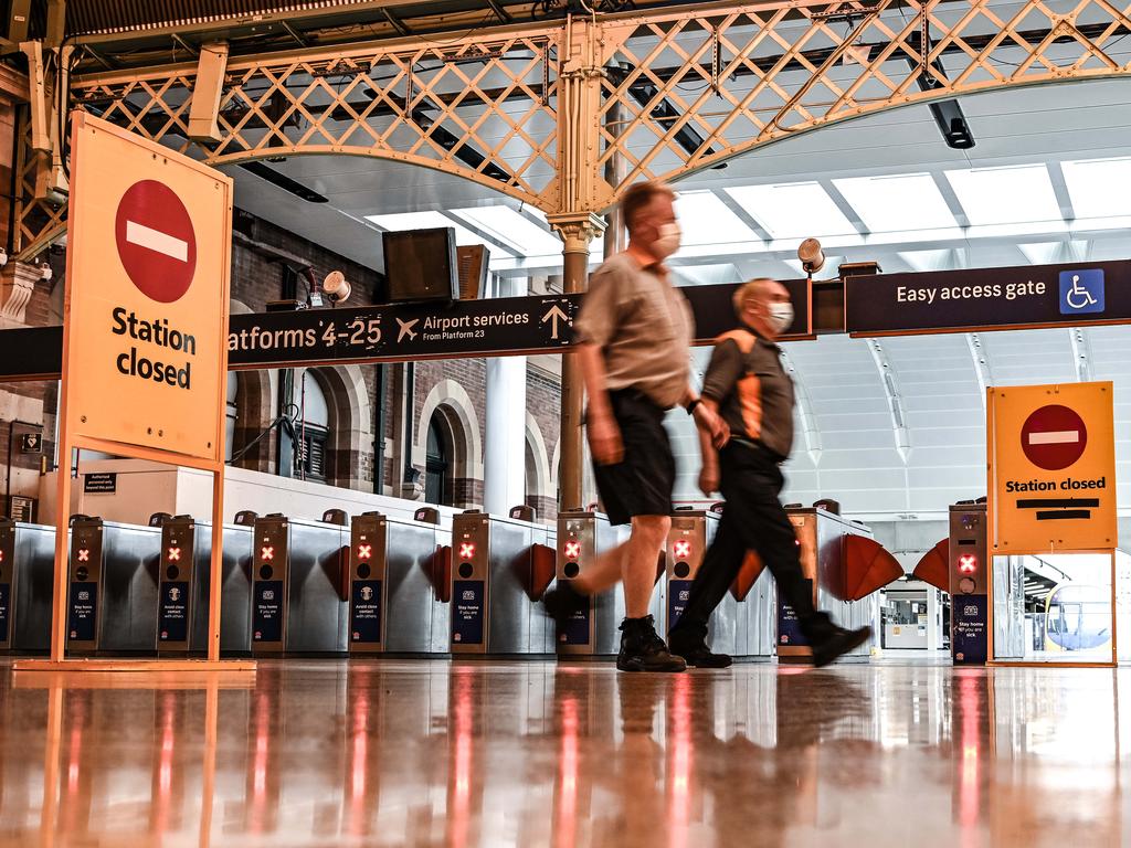 Thousands of inconvenienced Sydneysiders will be offered half-price peak hour fares. Picture: NCA NewsWire / Flavio Brancaleone