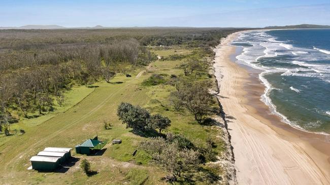 The land at 337 Teewah Beach Rd, Noosa North Shore.