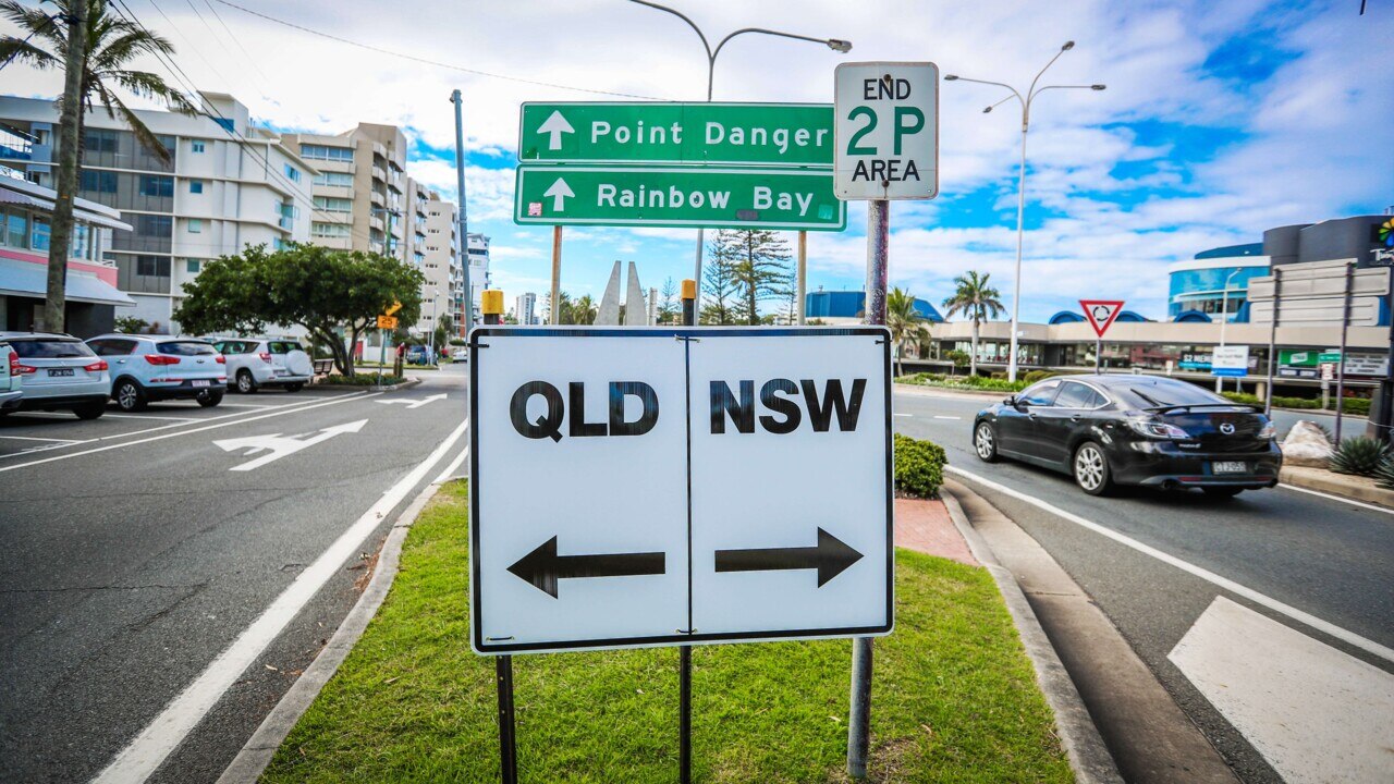 Drivers warned of lengthy delays crossing into Qld amid hard border closures