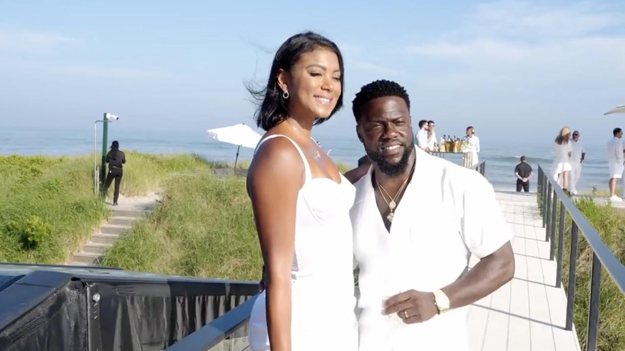 Hart and his wife, Eniko Parrish, smiled as they posed with the beach as their backdrop. Picture: Twitter/@Michael Rubin