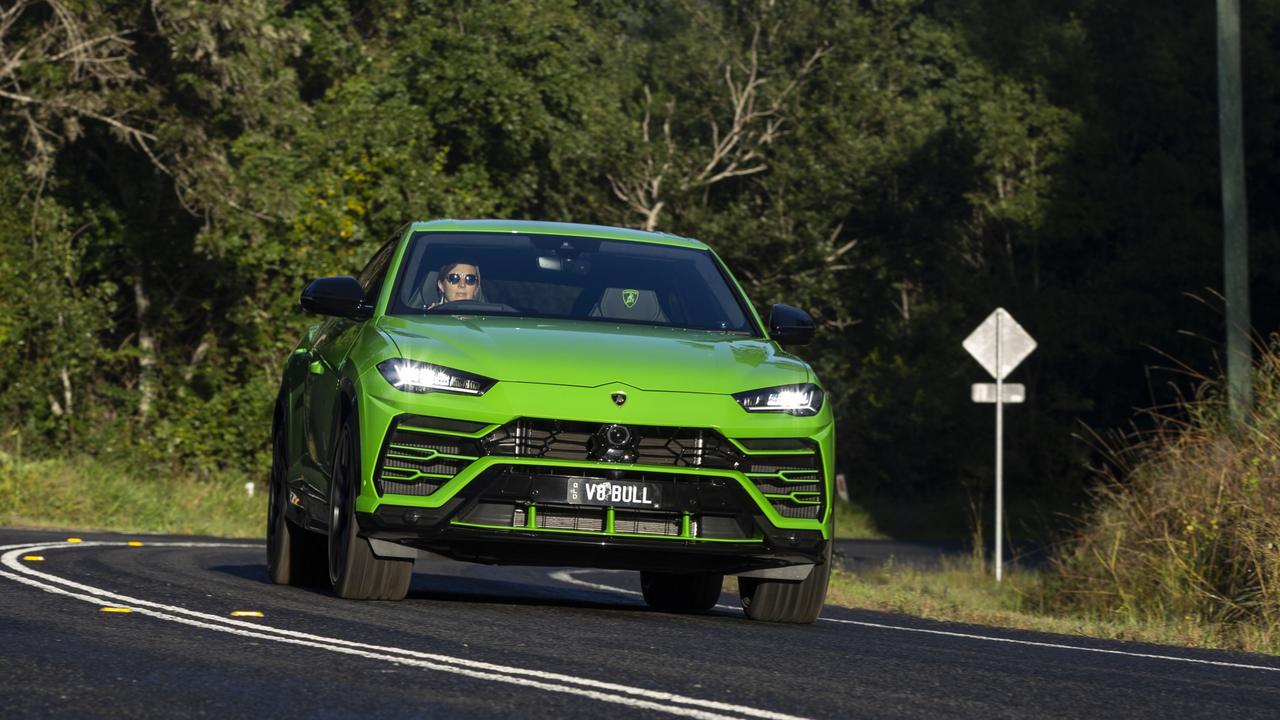 The Urus looks and behaves just like a regular Lambrorghini supercar.