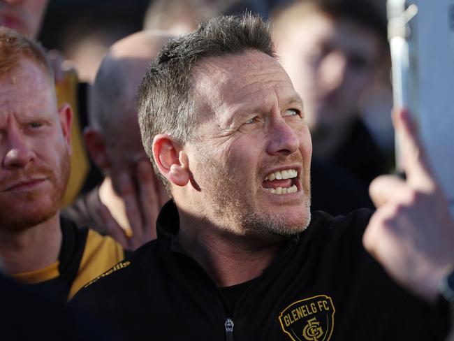 SANFL: Glenelg coach Darren Reeves addresses his players during the 2024 Round 17 game against North Adelaide at Prospect Oval. Picture: David Mariuz/SANFL