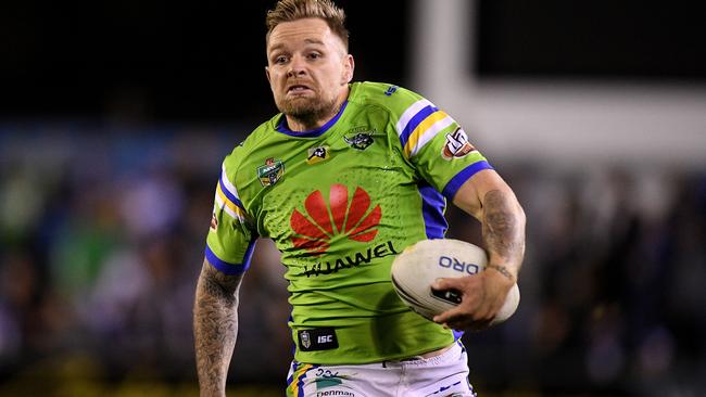 Blake Austin will continue his career in the English Super League.