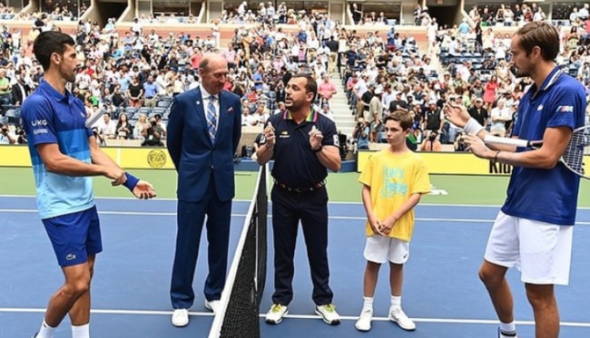 Drew Hassenbein tossed the coin before the 2021 US Men's Final. Photo: USTA.com