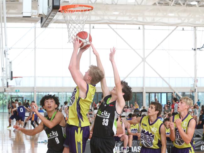 Basketball QLD U18's State Championships 2024 semi-finals day. Div 5 and 6. Yellow South Burnett vs. Sunshine Coast Rip City. 13 January 2024 Carrara Picture by Richard Gosling